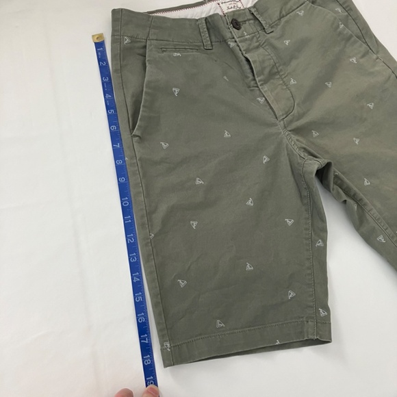 Jack & Jones Flat Front Chinos, Sage colored with sailboat pattern Size S - Picture 4 of 17